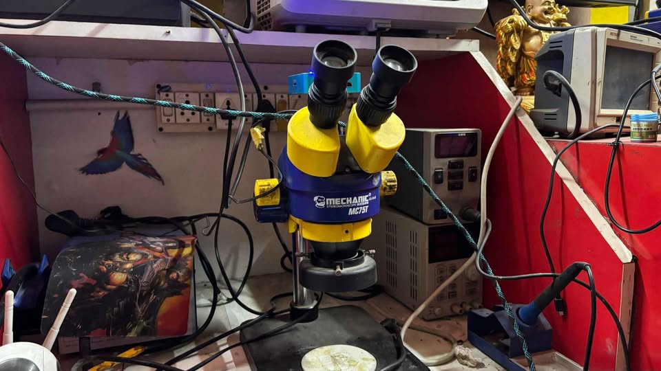 mechanic microscope