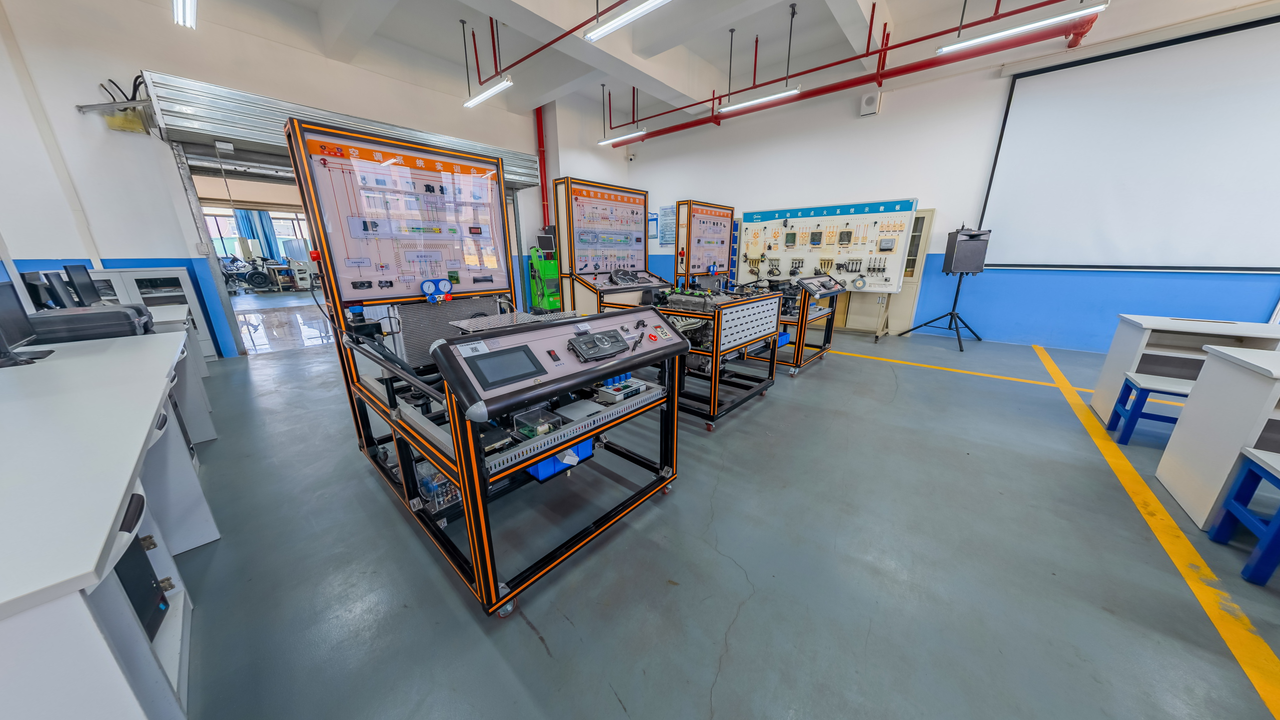 Crafting Captivating Headlines: Your awesome post title goes here Spacious engineering laboratory equipped with advanced training systems and desks.